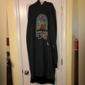 Size large/XL Long gray “dream under the stars“ hoodie